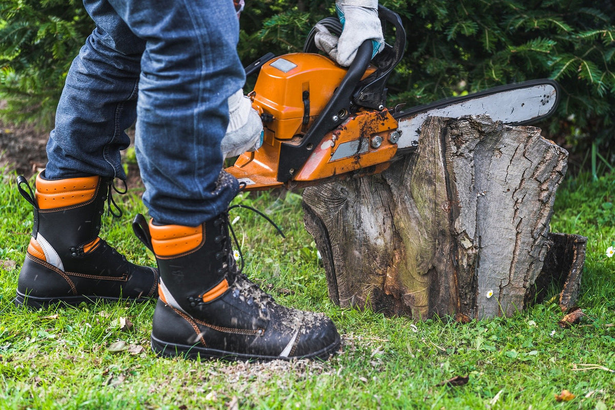 Lesnícka obuv Fraker Logger orange – v reálnom prostredí 13