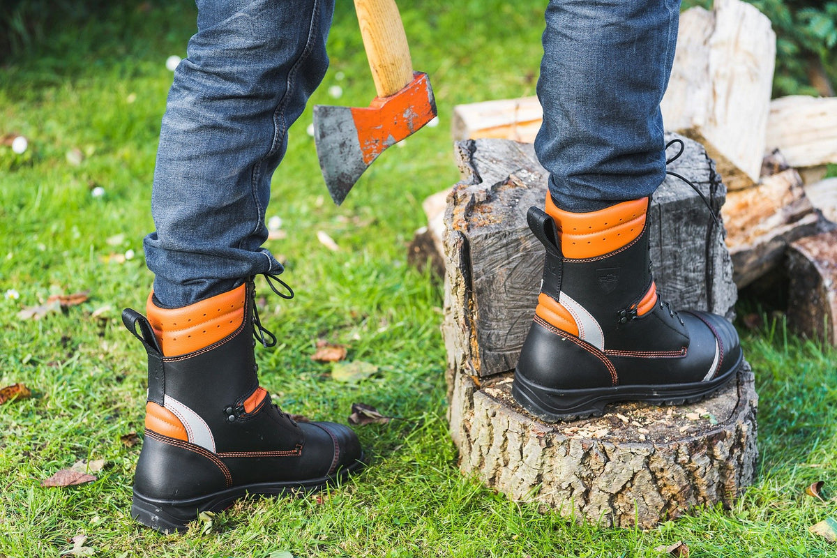 Lesnícka obuv Fraker Logger orange – v reálnom prostredí 12