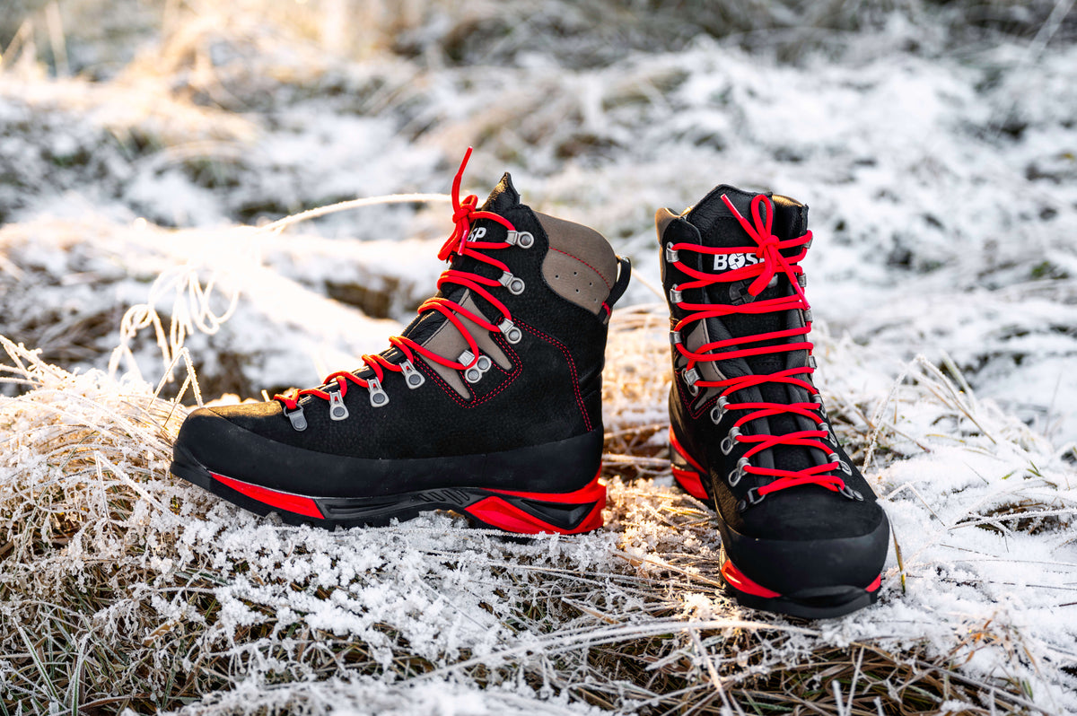 Turistická obuv Ural Pro Tech BLK – v reálnom prostredí 1