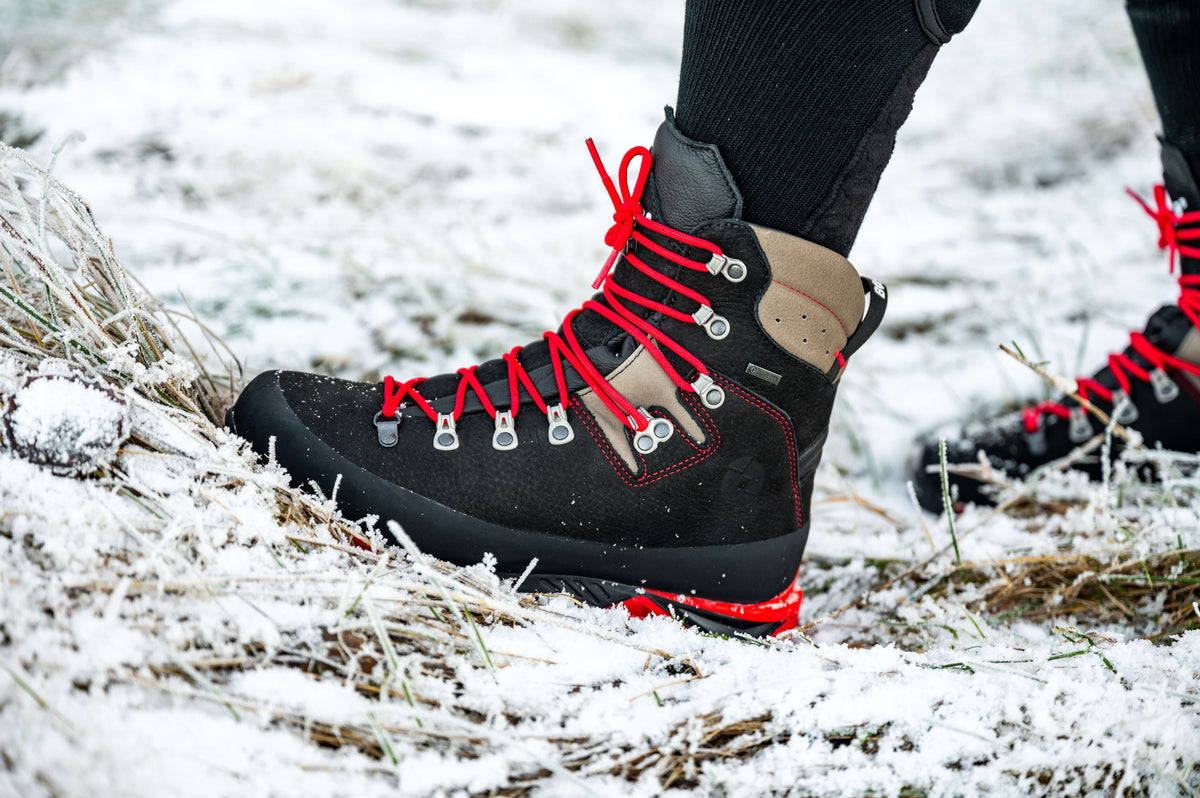 Turistická obuv Ural Pro Tech BLK – v reálnom prostredí 2