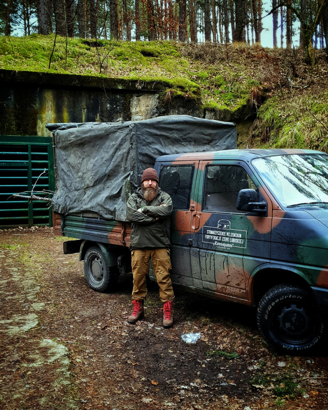 Squad Grizzly Winter